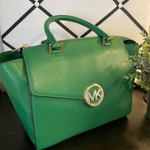 Michael Kors Hudson handbag tote large Kelly green RARE!